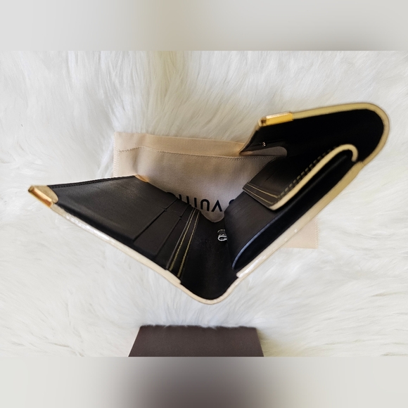 EUC Louis Vuitton Suhali Porte Tresor International Long Trifold Wallet - Picture 12 of 15